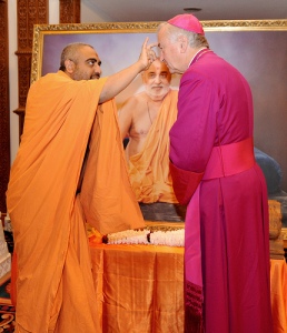 Archbishop Nichols at the Hindu temple